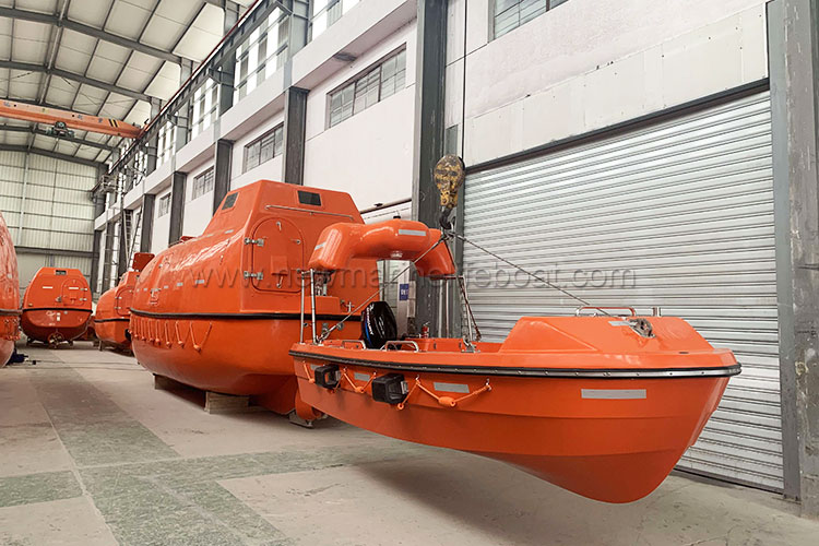 5 Things You Need to Know About Rescue Boats